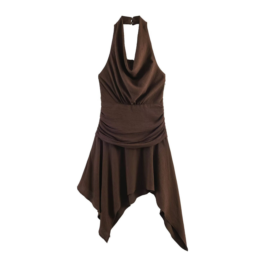 Damer asymmetrisk halterkjole med elegant draperingsdesign Skjora