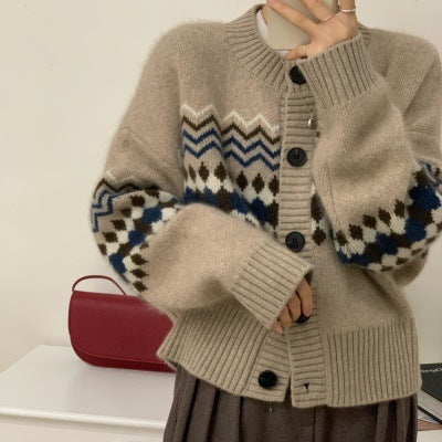 Damer Cozy Strikket Cardigan med Ornamentale Mønstre Skjora