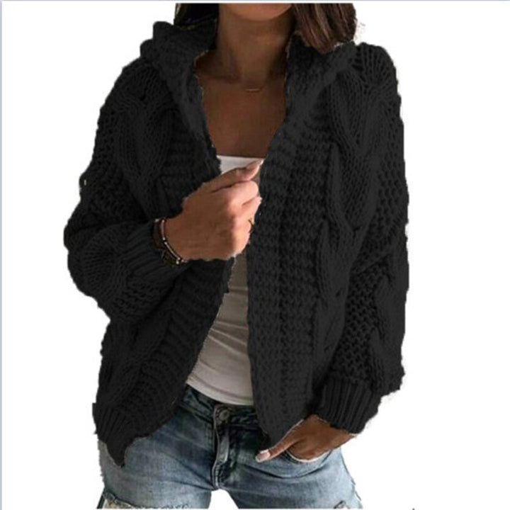 Kvinnenes chunky strikket cardigan med hette og dype lommer Skjora