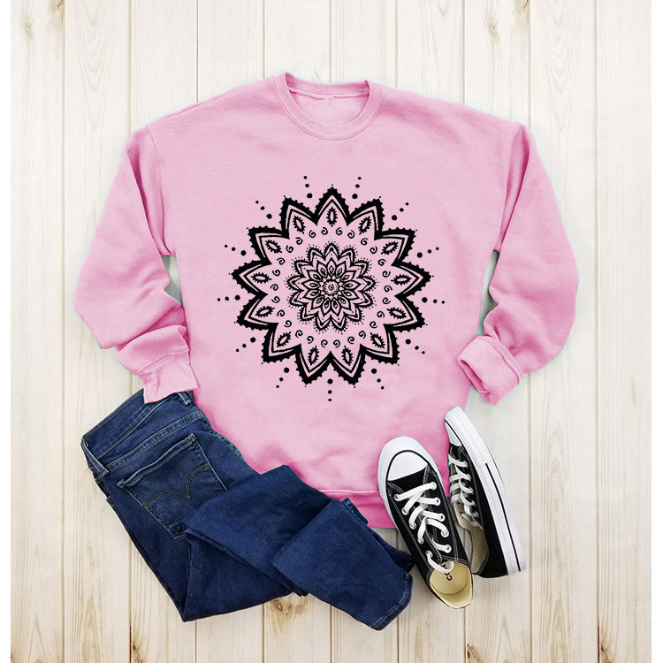 Kvinne sweatshirt med kreativ mandala design og avslappet snitt Skjora