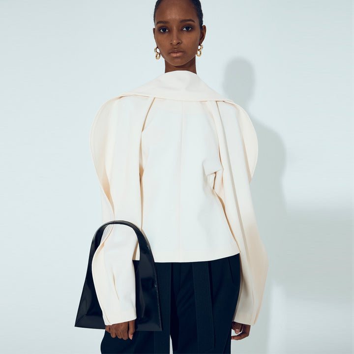 Dame elegant Oversize-jakke med høy krage og moderne detaljer Skjora