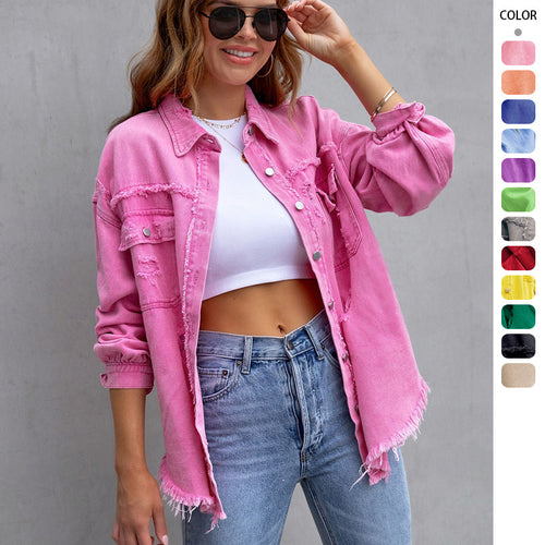 Dame denimjakke i en avslappet oversized fasong med frynsete detaljer Skjora