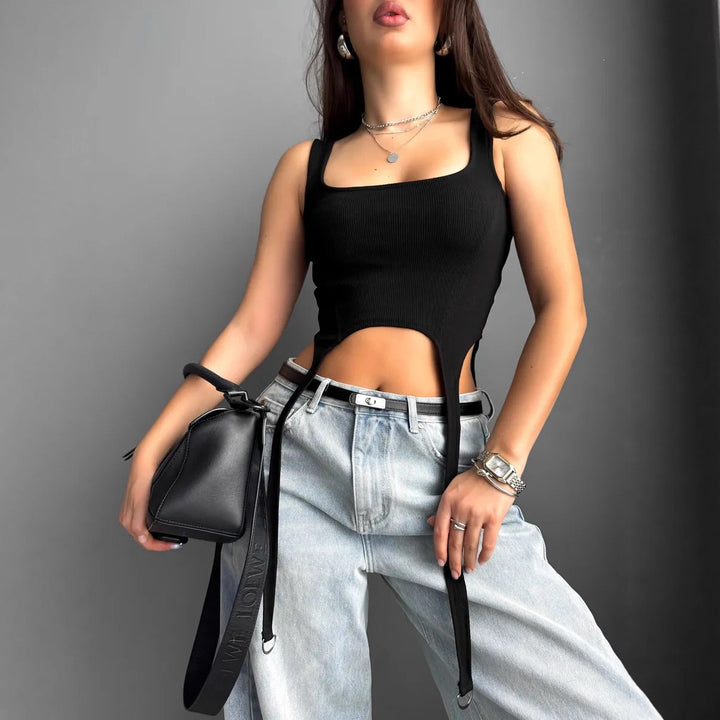 Dame Crop-Top med innovativ skjæring og unike knyte-detaljer Skjora