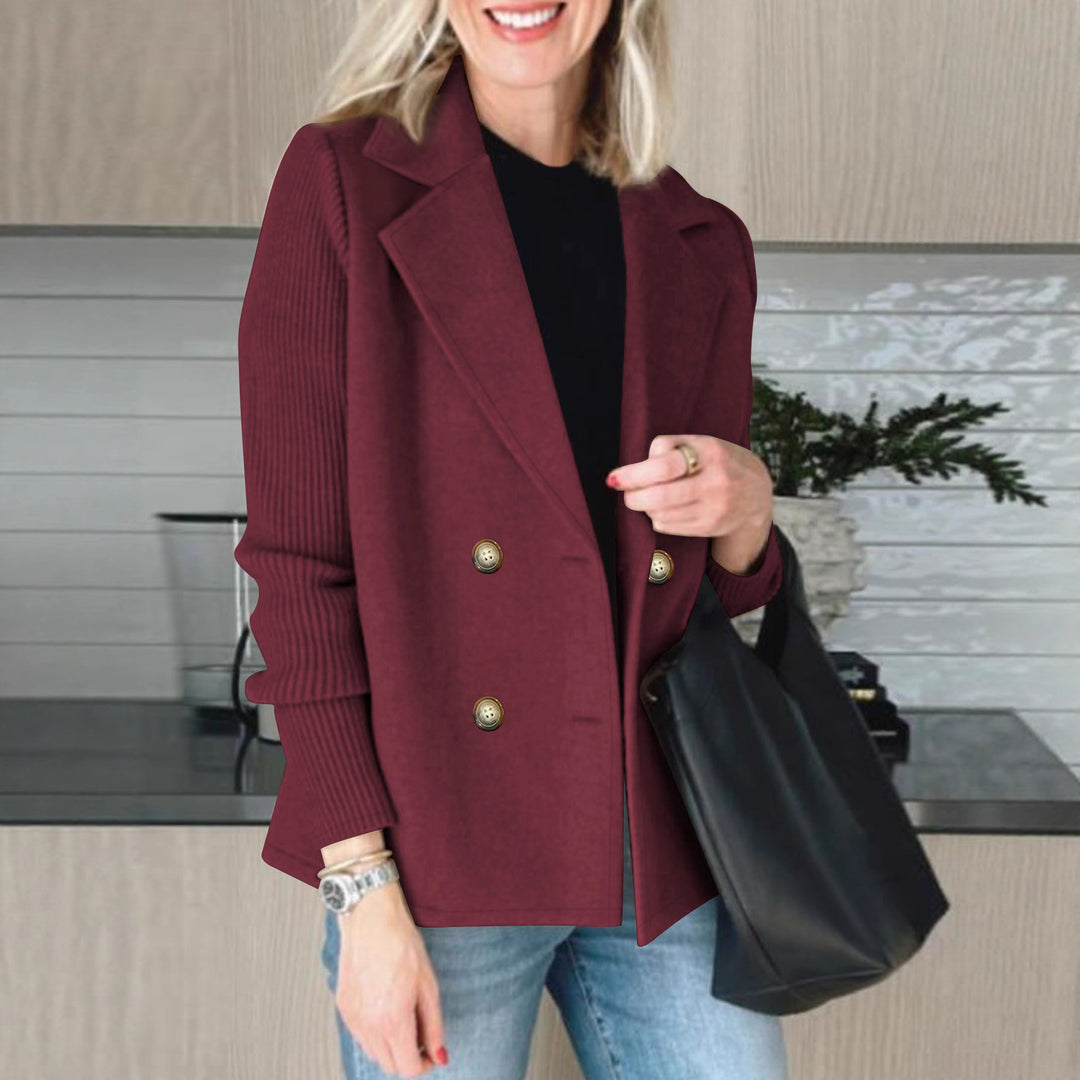 Kvinnenes elegante oversized blazer med dobbelt knappestolpe og teksturert erme Skjora