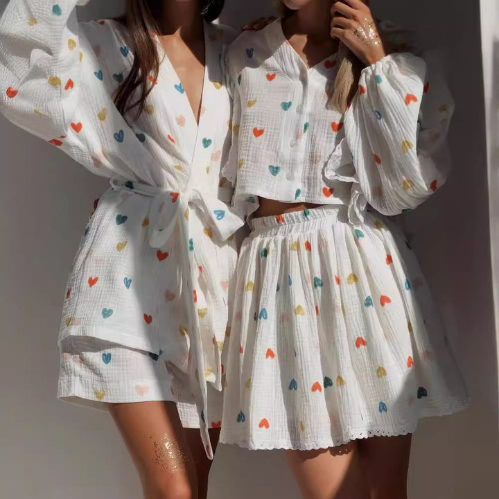 Dame To-delt sett med hjerteformet mønster og luftig bluse Skjora