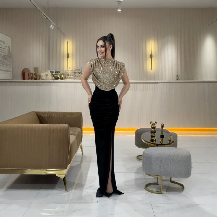 Kvinnens Glamorous Maxi Kjole med Glitrende Topp og Figurformende Skjæring Skjora