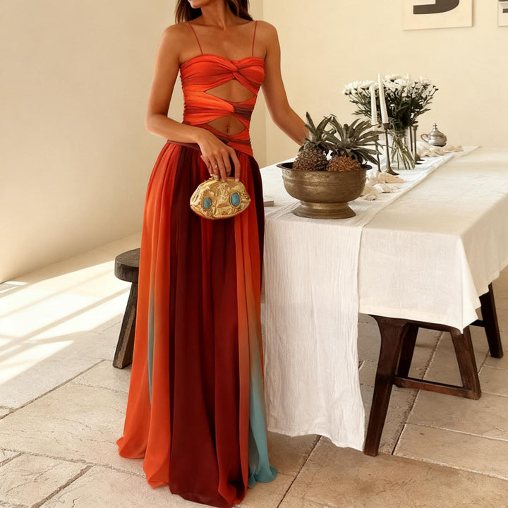 Kvinnenes elegante maxikjole med sofistikert omslagdesign og delikat chiffon Skjora