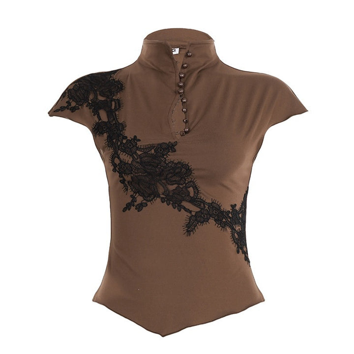 Dame Elegant spiss bluse med moderne krage og raffinerte knappdetaljer Skjora