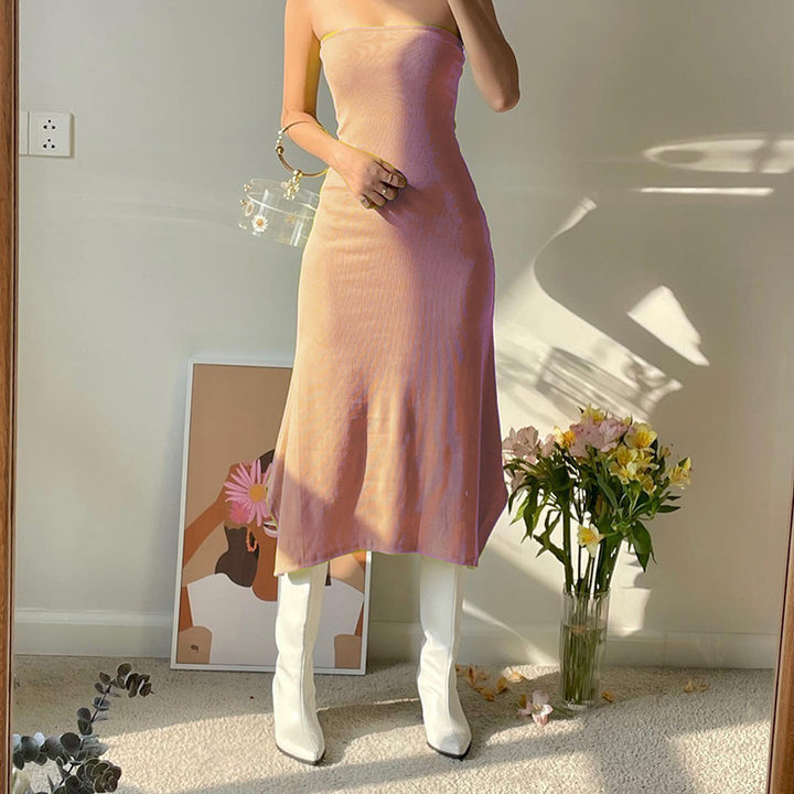 Dame Maxikjole med off-shoulder design og figurskapende passform Skjora