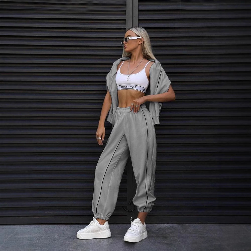 Women's sporty leisure set with cropped sweater and casual sweatpants Skjora