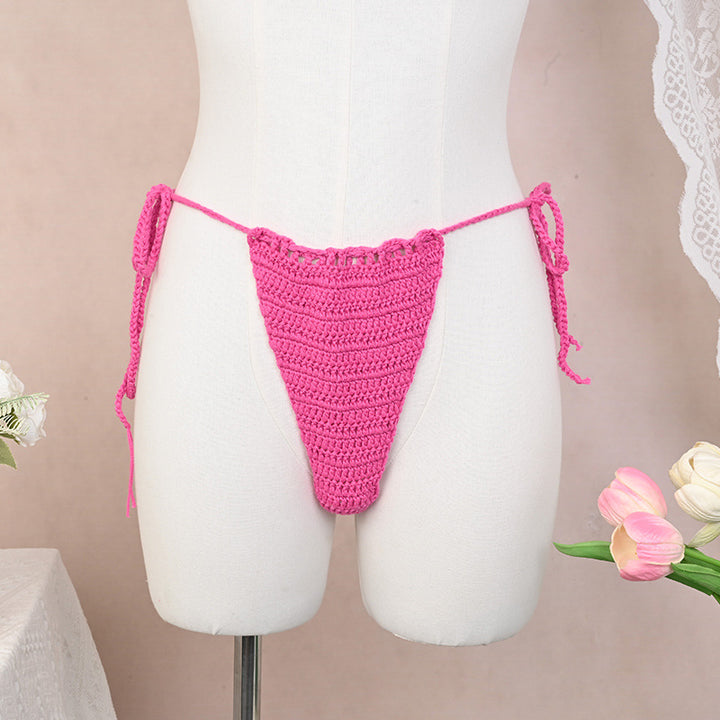 Damen Häkel-Bikini-Oberteil mit floralen Akzenten und verstellbaren Trägern Skjora