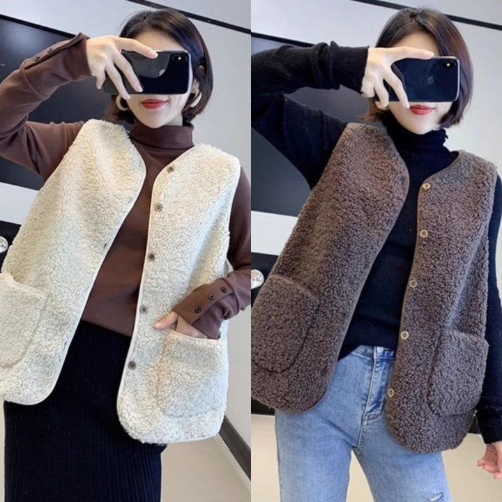 Damer teddy fleece vest med praktiske lommer og knaplukning Skjora