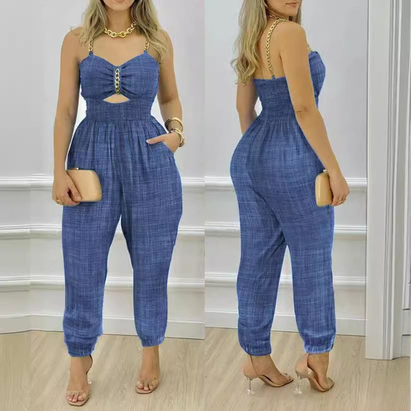Dame Fasjonabel Jumpsuit med U-cut og tynne stropper Skjora
