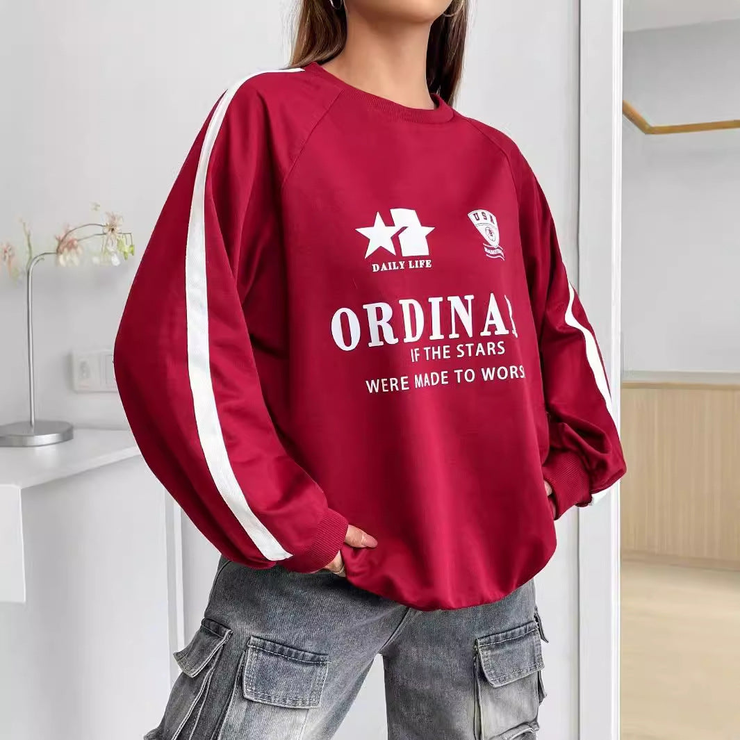 Kvinnens uformelle sweatshirt med kreative grafikker og voluminøse ermer Skjora