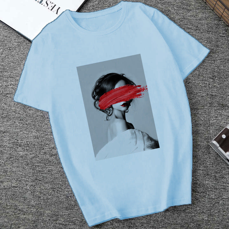 Dame T-skjorte med kreativt fototrykk og avslappet snitt Skjora