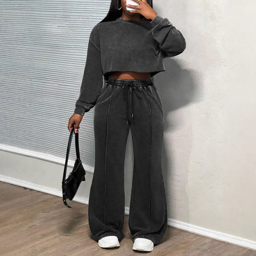 Kvinne kuttet loungewear-sett med vide bukser og høy midje Skjora