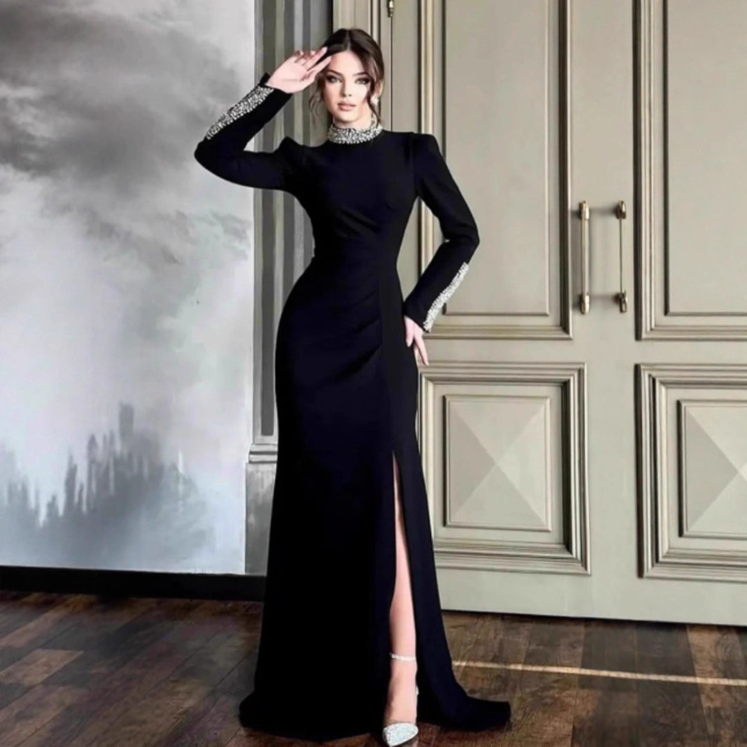 Damer Elegant Kveldsdress med Glitrende Detaljer og Høy Splitt