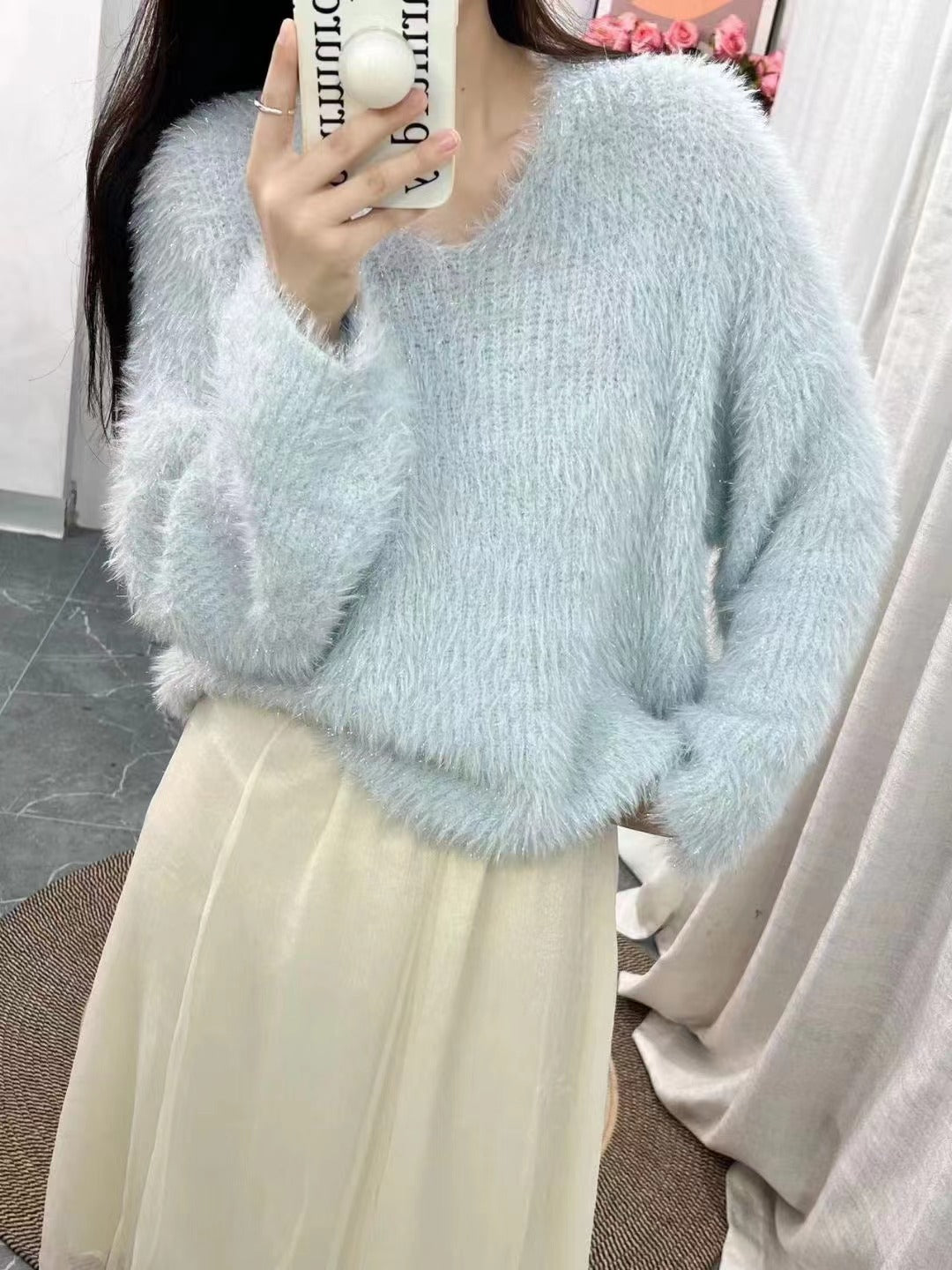 Kvinne Fuzzy V-hals Genser med Lange Ermer og Glittertråder Skjora