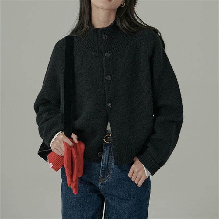 Dame cardigan med høy krave og store treknapper Skjora