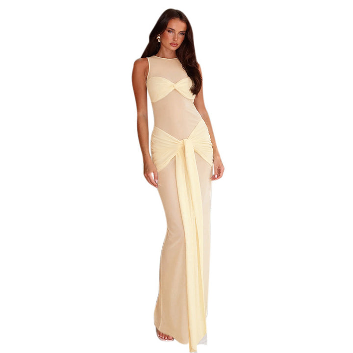 Dame Elegant Maxi Kjole med Sofistikert Drapering Design og Høy Splitt