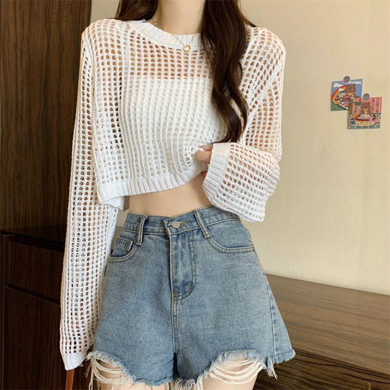 Kvinnens mesh genser med trendy crop design Skjora