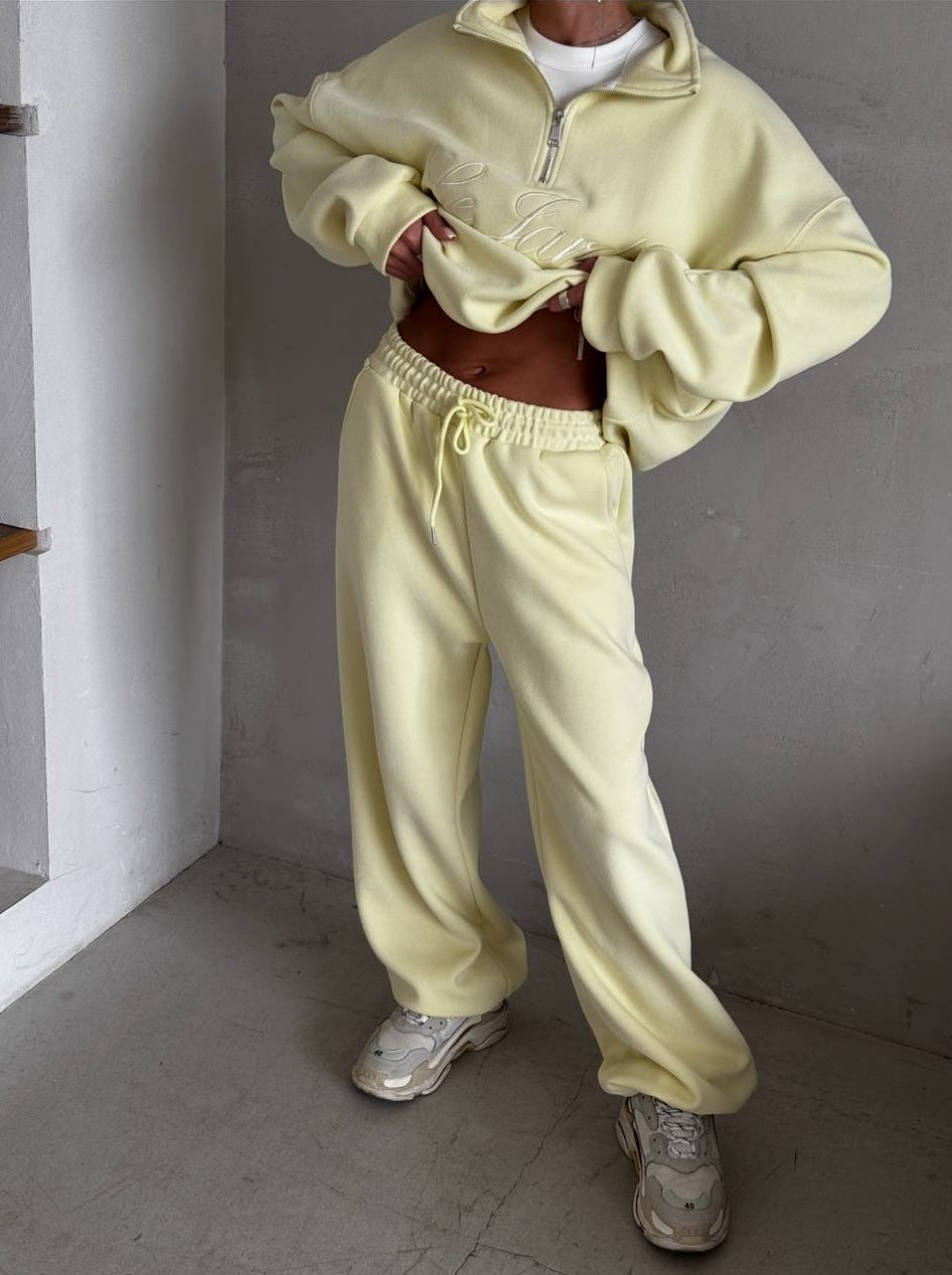 Dame sweatshirt og joggebukse sett Skjora