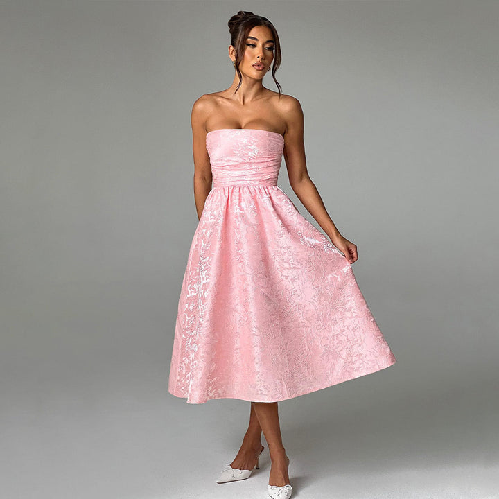Damen Ballkleid mit schulterfreiem Design und fließendem Rock Skjora