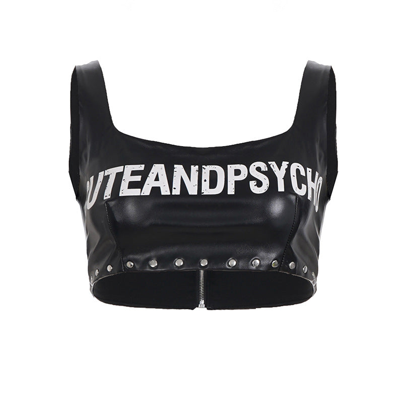 Dame Læder-Crop-Top med iøjnefaldende skrift og nittepynt Skjora