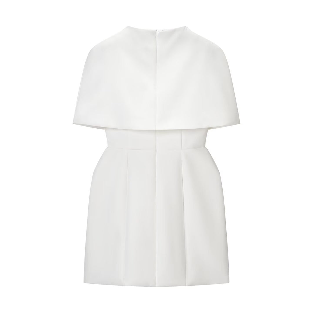 Damer elegant brudekjole med cape-ermer og innsvingt snitt Skjora