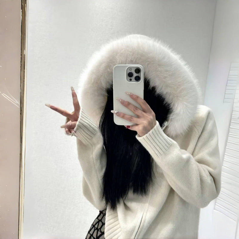 Dame hoodie med luksuriøs pelskrage og praktiske lommer Skjora