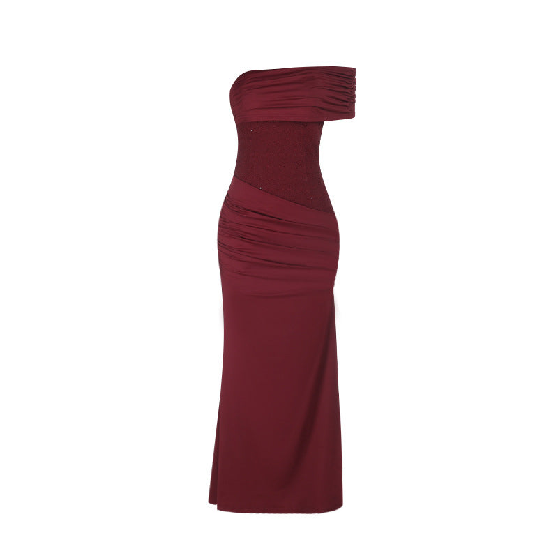 Dames Elegant Kveld Kjole med Asymmetrisk Stropp Design og Funklende Topp