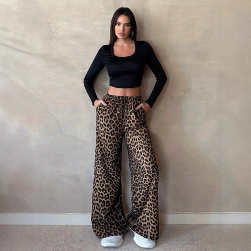 Women's Wide-Leg Palazzo Pants with Eye-Catching Leopard Print Skjora
