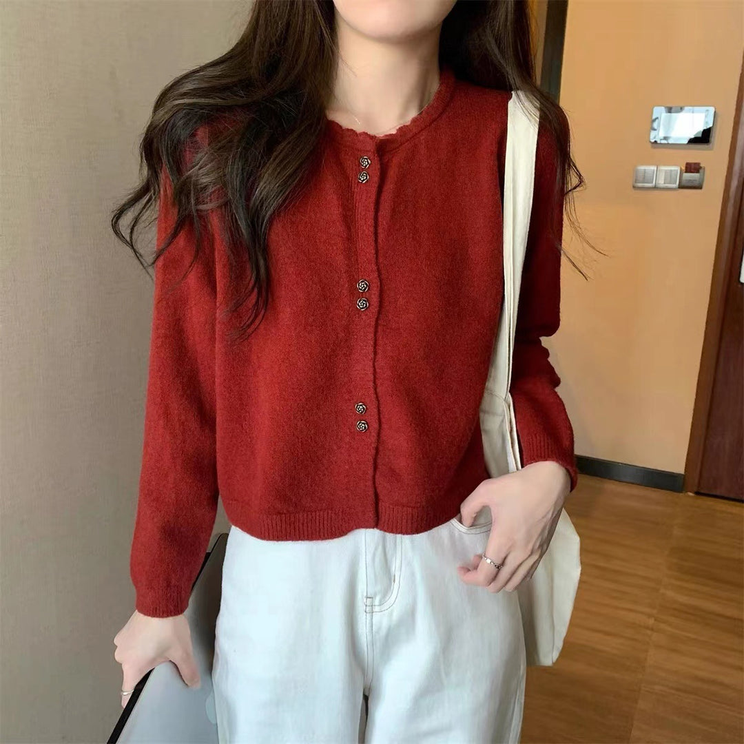Kvinne Elegant Cardigan med Knappendetaljer Skjora