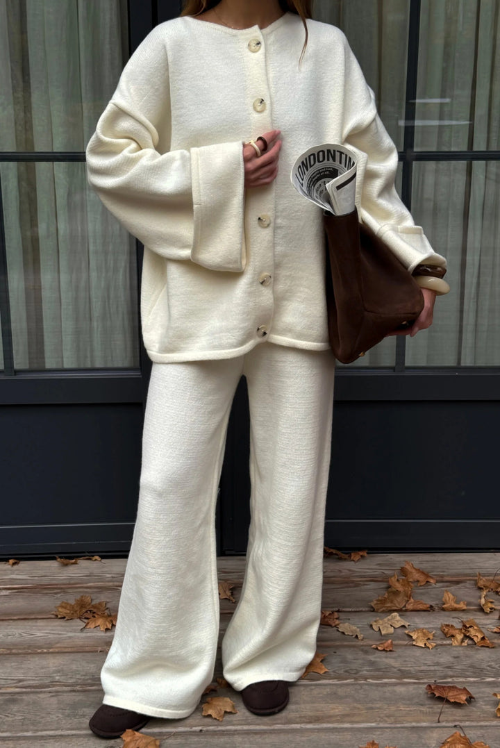 Dame avslappende strikket loungewear-sett med knappestolpe og løs passform Skjora