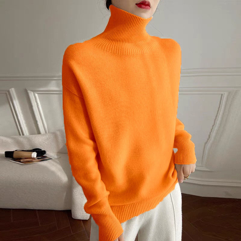 Kvinnes cashmere rullehalsgenser med løs passform og elegant tekstur Skjora