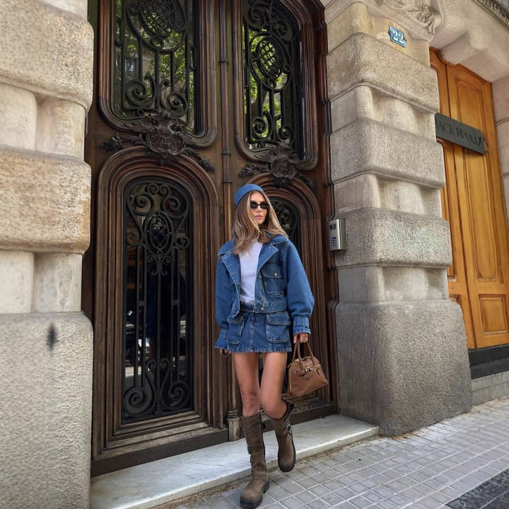 Kvinnes trendy oversized denimjakke med kunstneriske detaljer Skjora