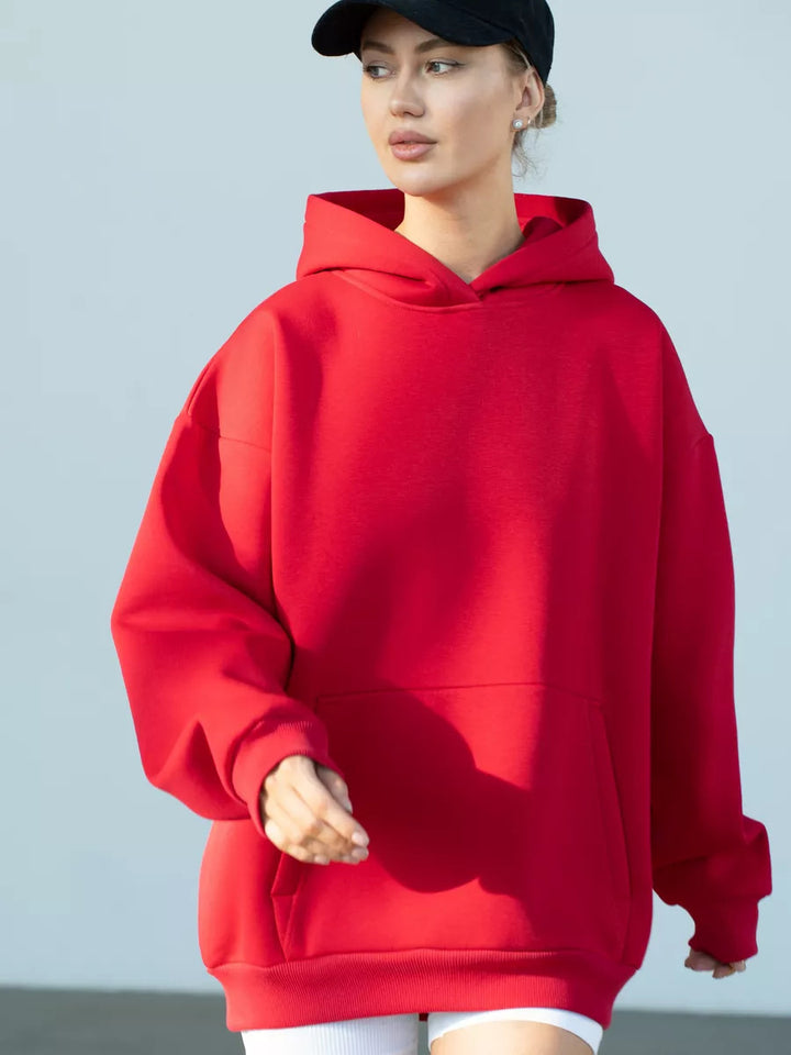 Dame Oversize Hoodie laget av høykvalitets bomullsblanding Skjora