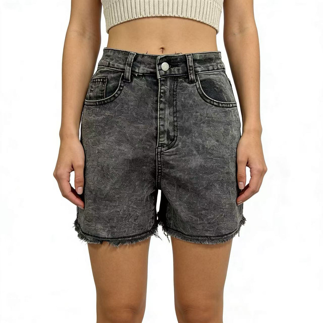 Dame modiske denim-shorts i avslappet snitt med frynsete kant Skjora