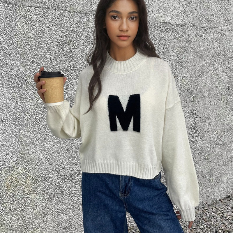 Damer Oversized Strikkegenser med Unik Frontdesign Skjora