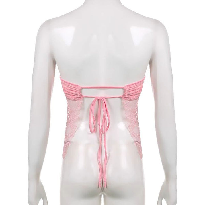 Dame blonde-crop-top med elegant ruffling og transparente detaljer Skjora