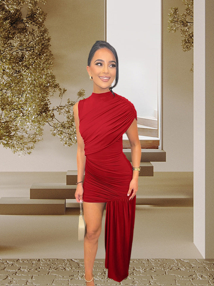 Dame couture mini kjole med asymmetrisk snitt og rynker Skjora