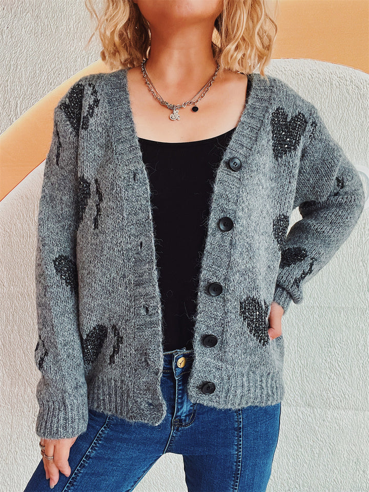 Kvinnens koselige cardigan med hjerte-design Skjora