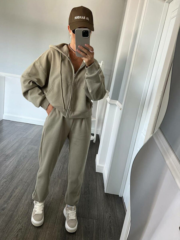 Dame tracksuit med hette og elastiske mansjetter Skjora