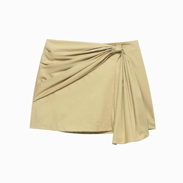 Dame omslagskjørt med asymmetrisk design og dekorative draperinger Skjora
