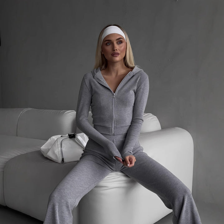 Kvinnes fashionable zip hettegenser og sporty leggings sett Skjora