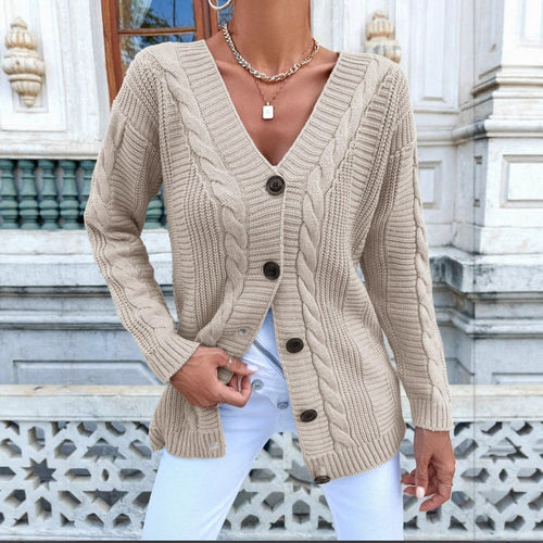 Dame cardigan med kabelmønster og klassiske knappedetaljer Skjora