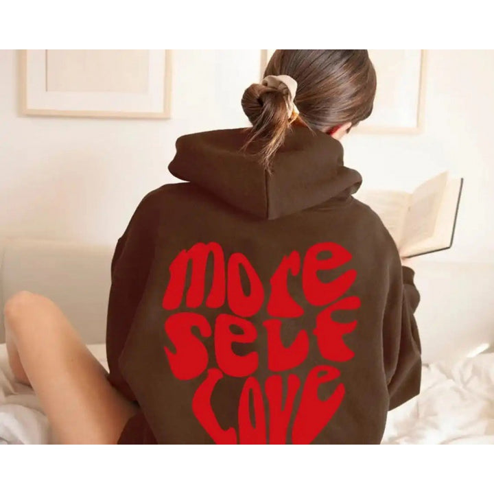 Kvinne oversized hettegenser med kreativ hjerte design Skjora