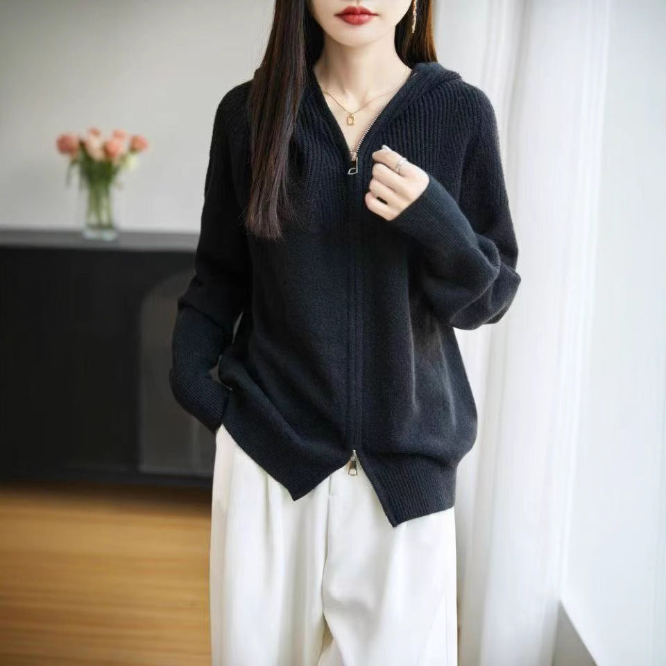 Women's hooded cardigan with zipper Skjora