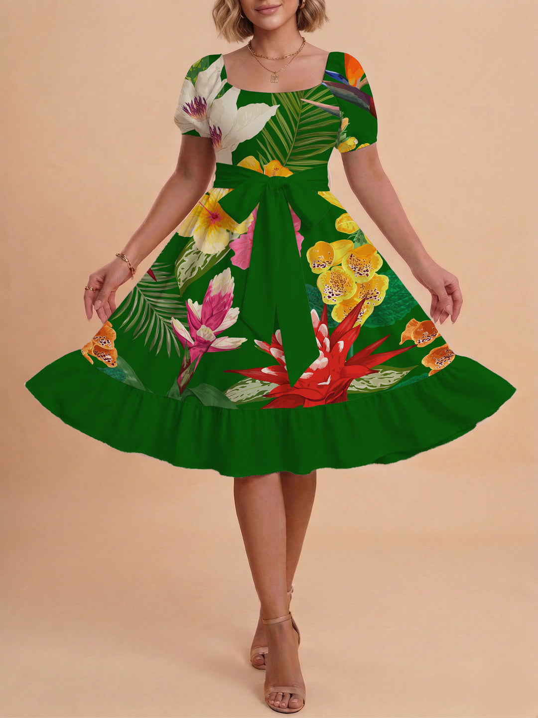 Damen modernes Blumenkleid mit elegantem Taillengürtel und asymmetrischem Saum Skjora