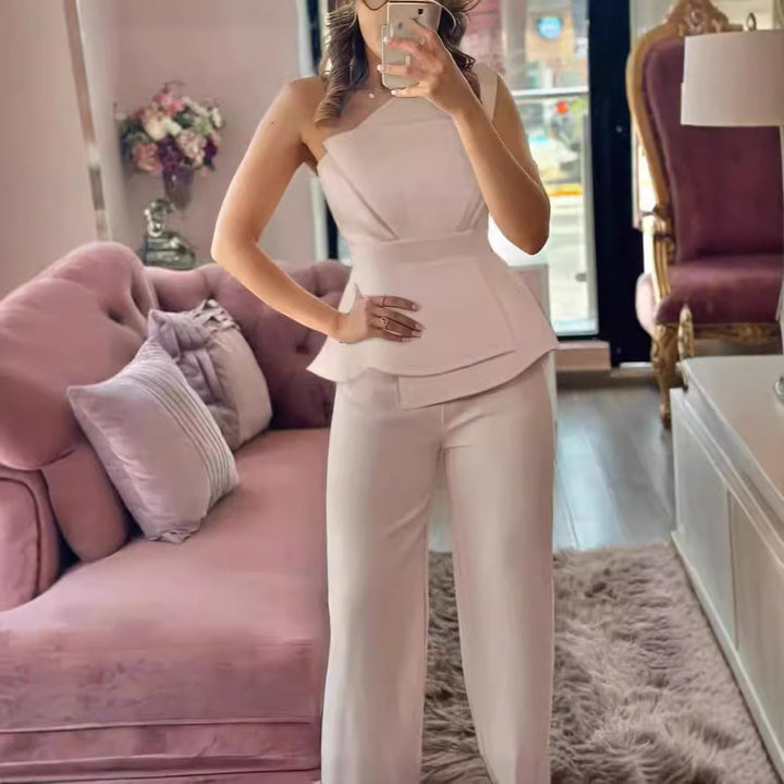 Dame trendy jumpsuit med stilig midjeeffekt og rynket overdel Skjora